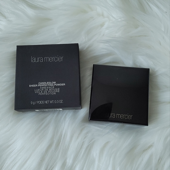 NEW Laura Mercier Powder - Picture 3 of 4